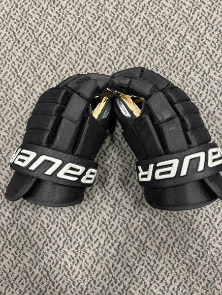 Bauer Black 15” Pro Team gloves