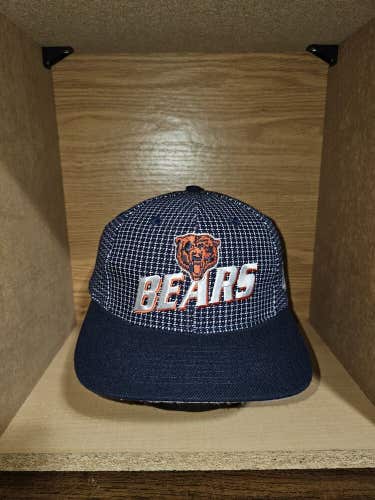 Vintage 1990s Chicago Bears Logo Athletic Grid Sports Hat Cap Vtg NFL Strapback