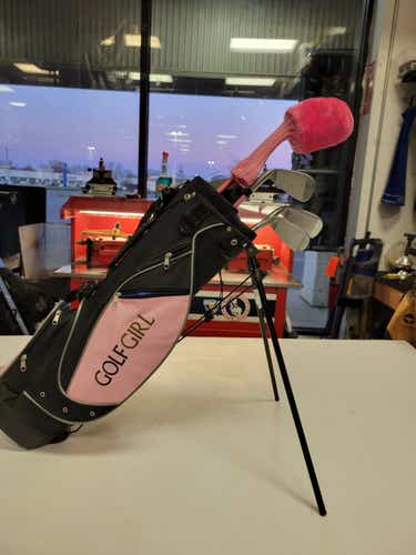 Used Golf Girl 6 Piece Graphite Junior Package Sets