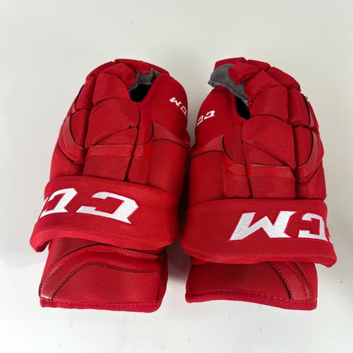Brand New CCM HG12XP Gloves Detroit Red Wings 15"