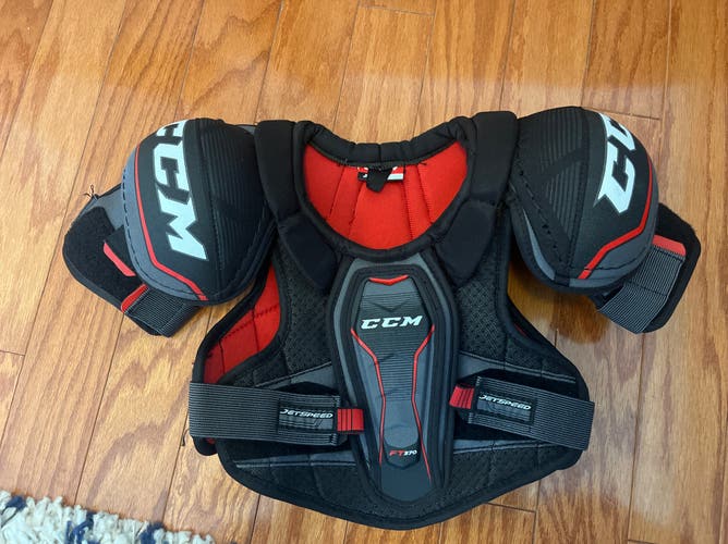 New Small CCM Jetspeed Ft370 Shoulder Pads