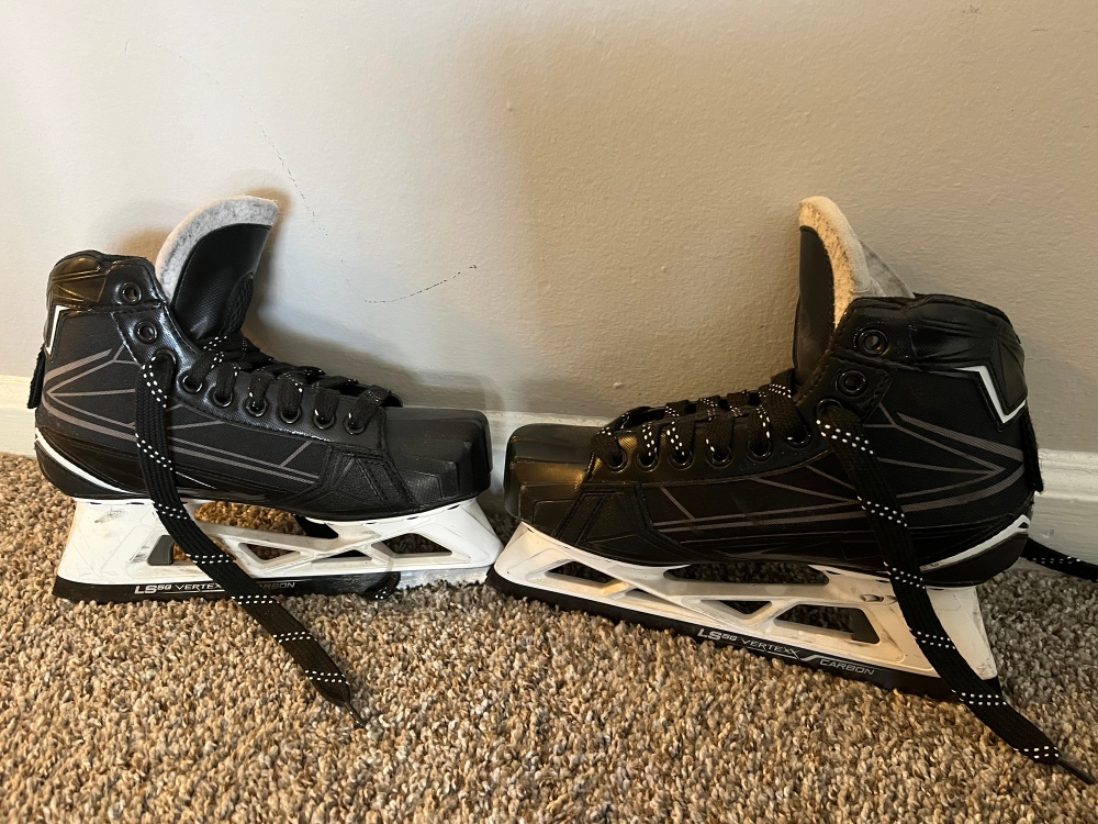 Intermediate Bauer Regular Width Size 5 Supreme S170 Hockey Goalie Skates