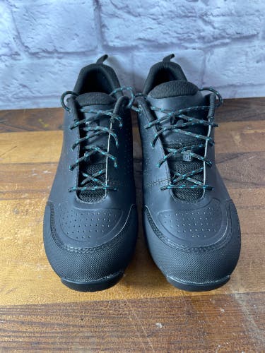 Black Adult Size 7.0 (Women's 8.0) Bontrager Cycling Shoes
