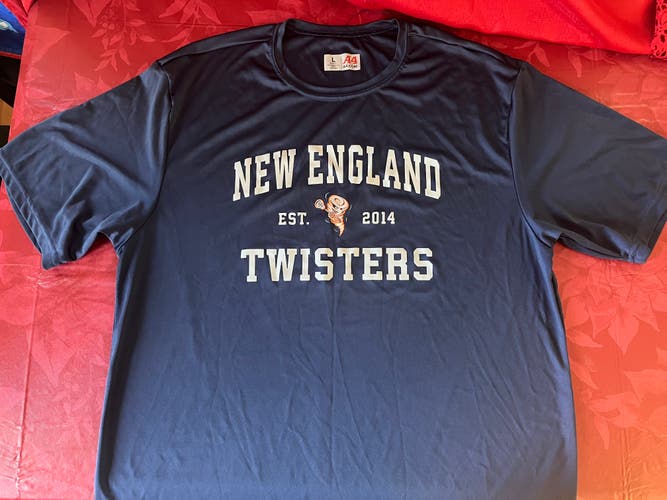 New England Twisters Lacrosse Used Large Men's Shirt