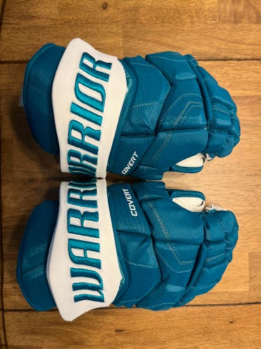 Warrior 13" Pro Stock Covert QRE Gloves San Jose Third Teal