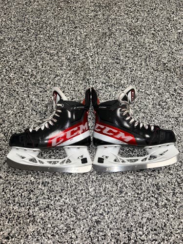 CCM JetSpeed FT4 Hockey Skates Like New Size 4