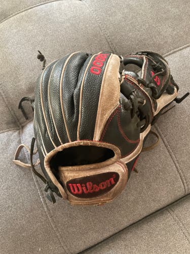 Used 2021 Infield 11.75" A2000 Baseball Glove