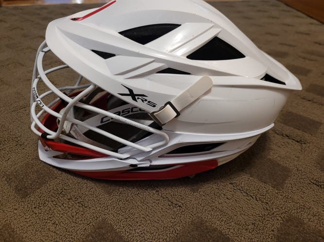 UCascade XRS Helmet - white shell with white cage