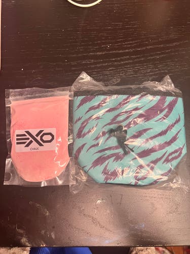 Pink Exo Chalk and Chalk Bag Blue and Purple NEW
