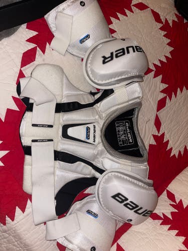 Bauer Pro Stock XL Shoulder Pads Hockey Like New