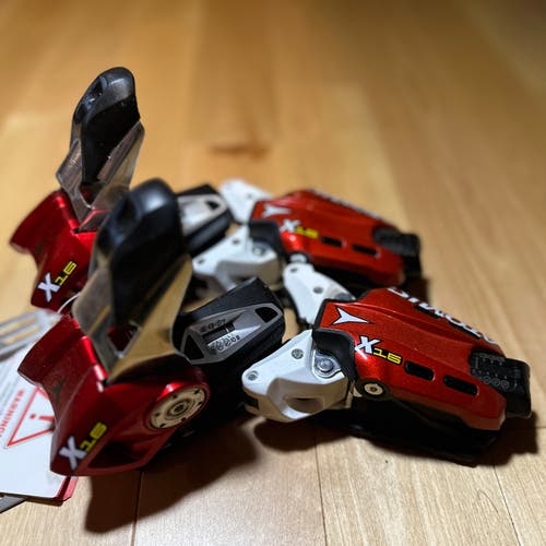NEW - ATOMIC RACING X 16 Red/Black Race Alpine Ski Bindings Width:70mm