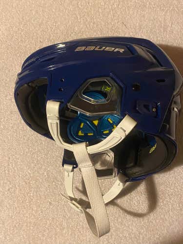 Bauer Hockey Re-Akt 150 Hockey Helmet, Size Senior Medium