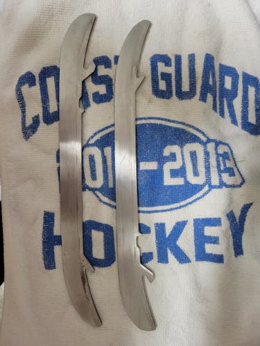 Used Bauer Skate Runner’s for Tuuk LS+ Edge 246