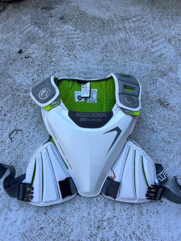 Maverik Charger EKG Shoulder Pad 2023