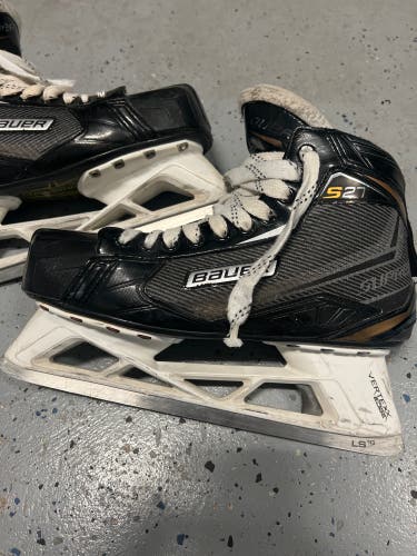 Used Bauer Regular Width  Size 10 Supreme S27 Hockey Goalie Skates