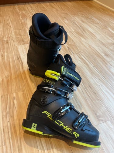 Kid's Used Fischer Racing RC4 60 Ski Boots