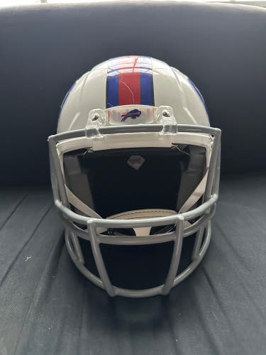 New Medium Riddell Victor Helmet