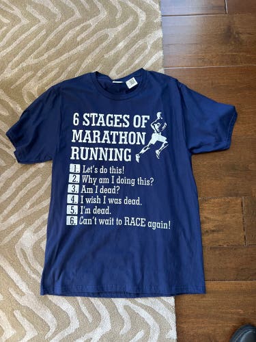 Men’s Medium Marathon Running Shirt