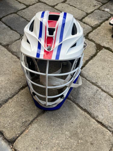 Player's Cascade S Helmet