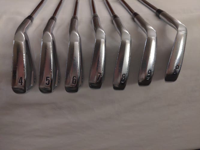 Srixion ZX7 Iron Set 4-P
