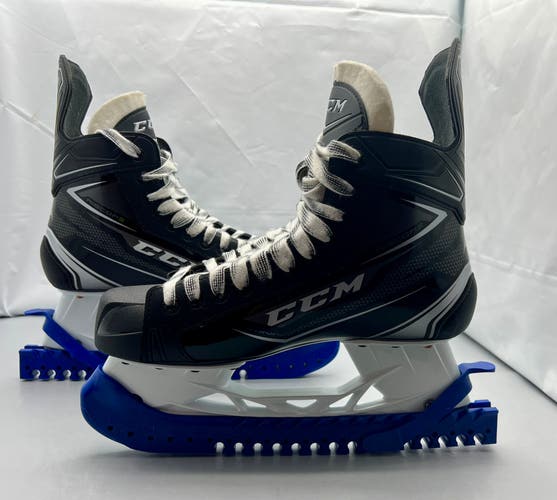 Senior CCM Regular Width  9.5 RibCor 74K Hockey Skates