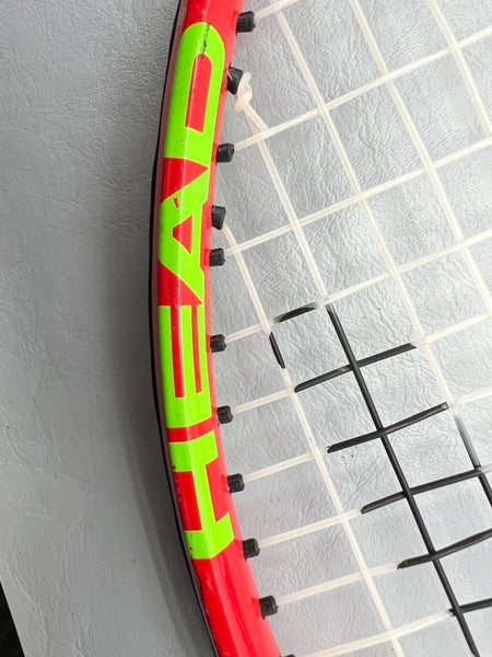 HEAD Speed Kids Tennis Racquet - Beginners Pre-Strung Head Light 21 Inch, Red