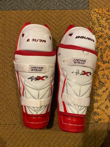 Junior Bauer 12" Vapor APX2 Shin Pads