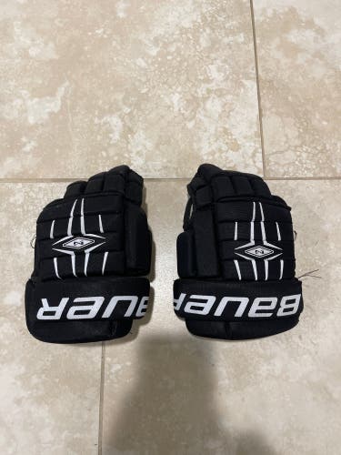 Bauer Nexus 400 Gloves