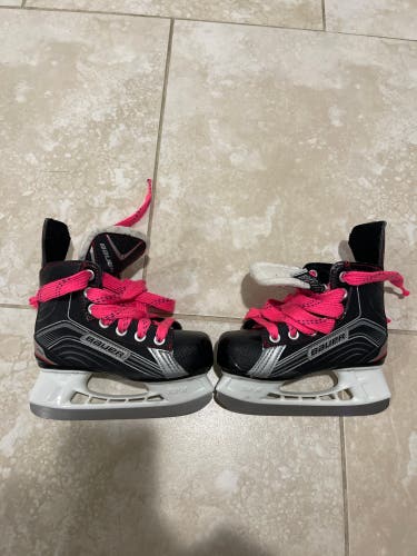 Bauer Vapor X200 Skates
