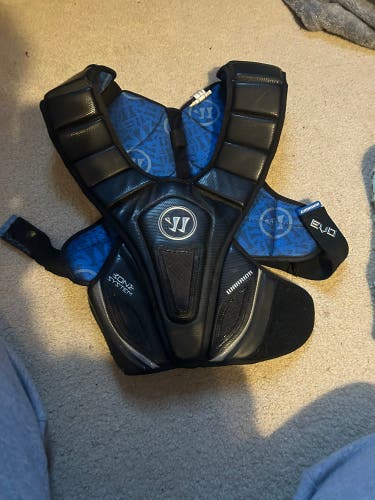 Used Medium/Large Warrior Evo Shoulder Pads