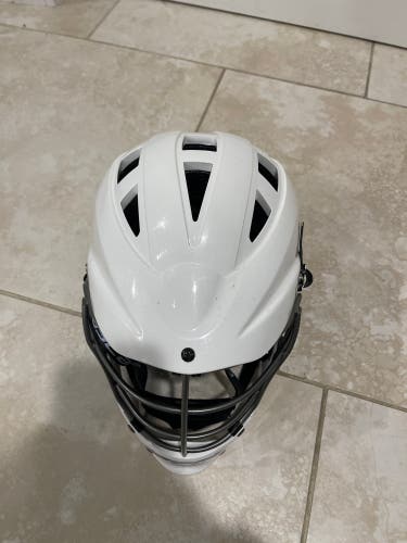 Used Player's Cascade CS-R Youth Helmet