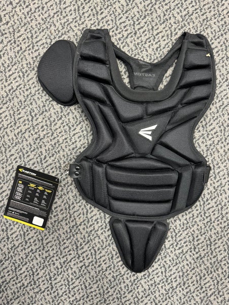 Easton Black M7 12” youth Chest protector