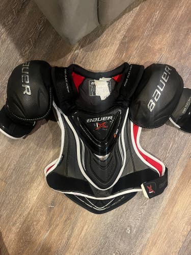 Used Small Bauer Shoulder Pads