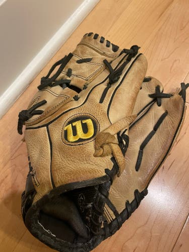 Wilson A600 12.5 inch glove