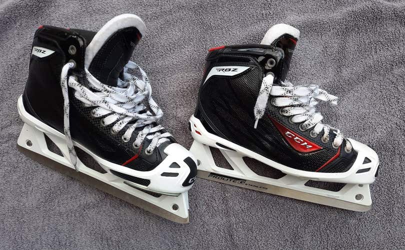 CCM RBZ 80 Hockey Goalie Skates 8.5 D w/overdrive blade
