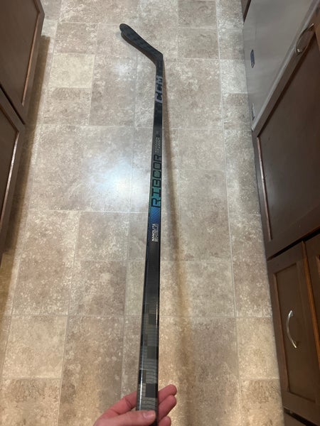 New Left Hand P28 Pro Stock RibCor Trigger 8 Pro Hockey Stick
