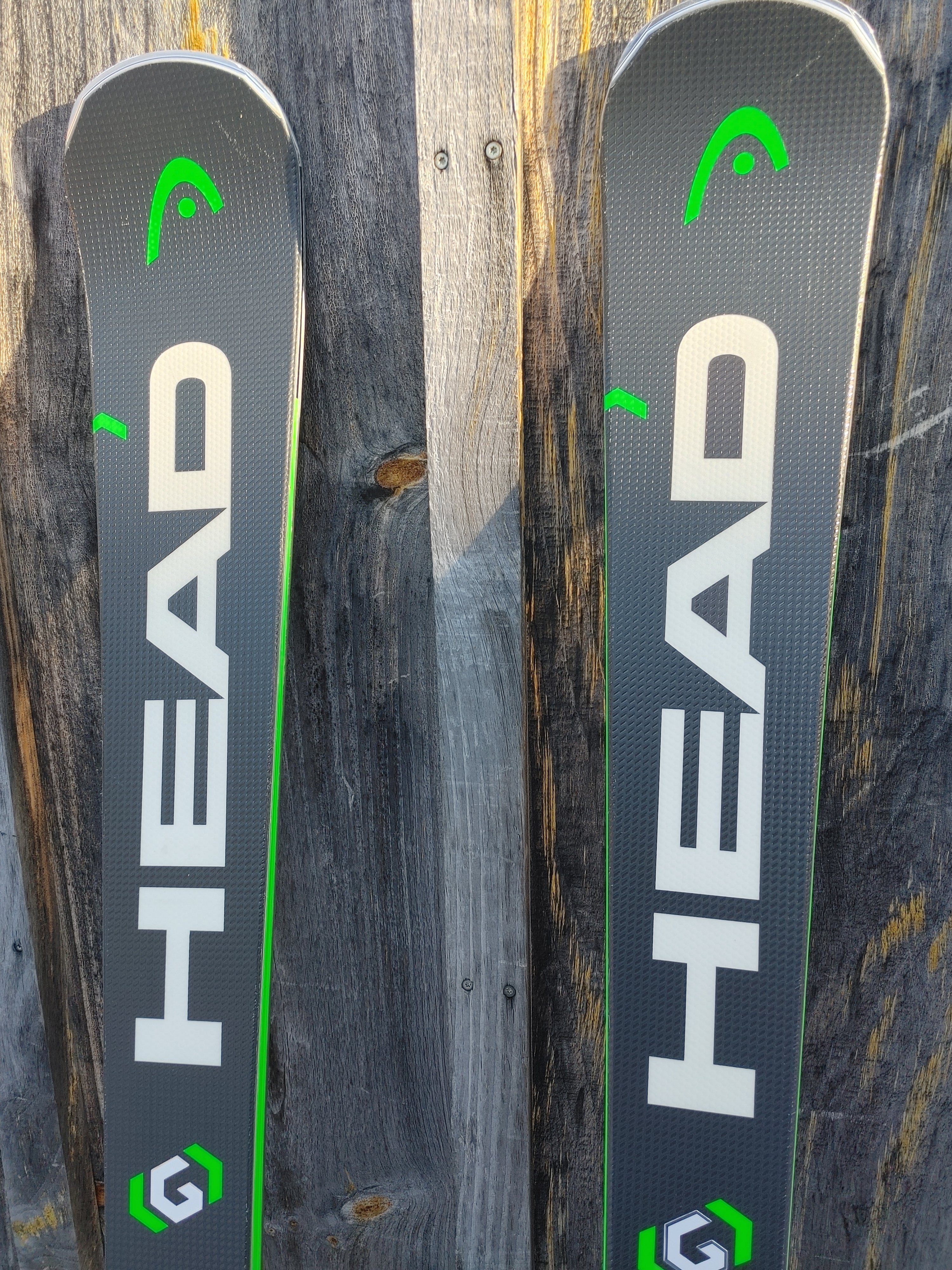 Used 2019 HEAD 163 cm Supershape e.Magnum Skis With Bindings