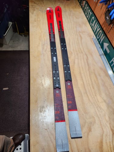 Used Atomic 173 cm Racing Redster G9 Skis Without Bindings