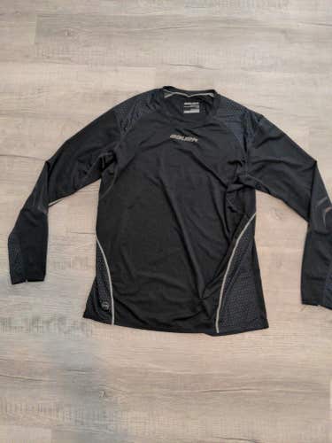 Men's L Bauer Hockey Undershirt