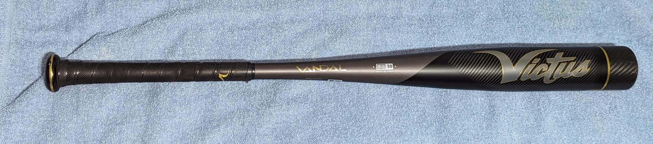 Used BBCOR Certified Victus Alloy Vandal 2 Bat (-3) 29 oz 32"