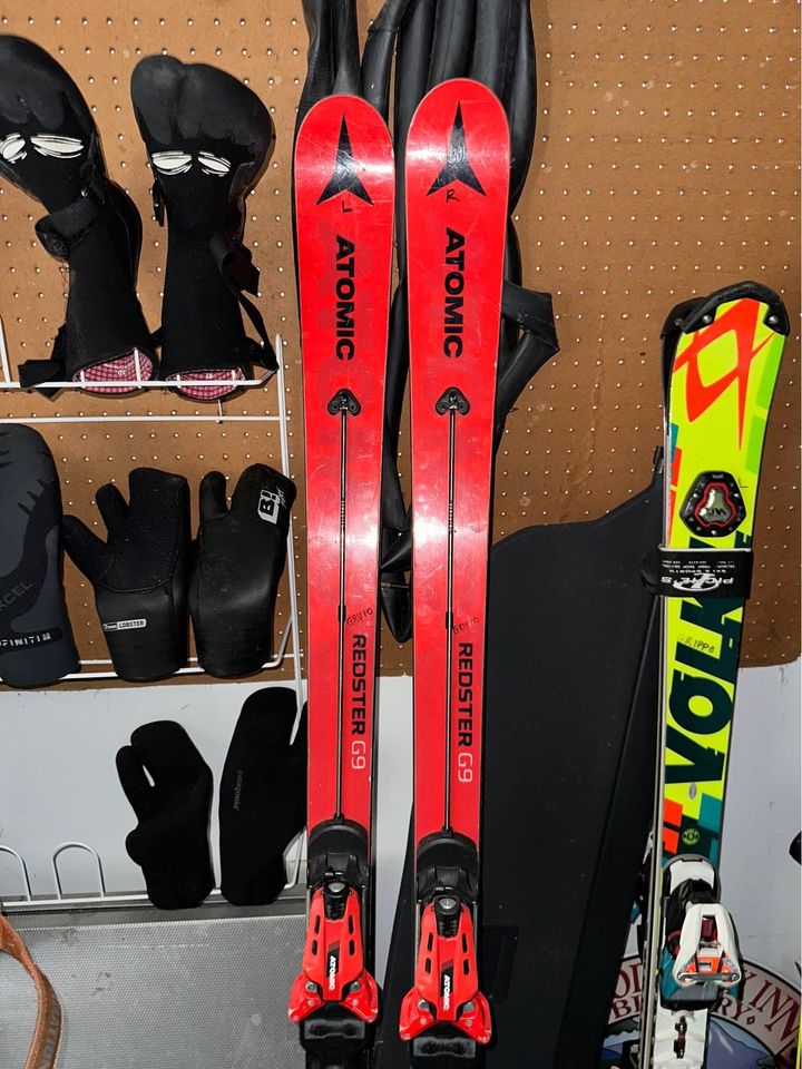 Used Unisex Atomic 180 cm Racing Redster FIS GS Skis With Bindings