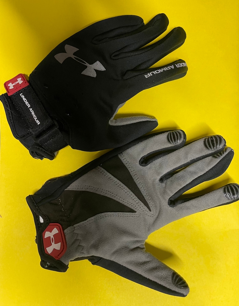 Used Once - Under Armour Subzero Gloves