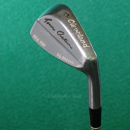 Cleveland Tour Action REG 588 Sq Groove Single 9 Iron Dynamic Gold Steel Stiff