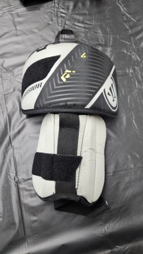Used Warrior Ritual X3 E Senior Goalie Knee Pads