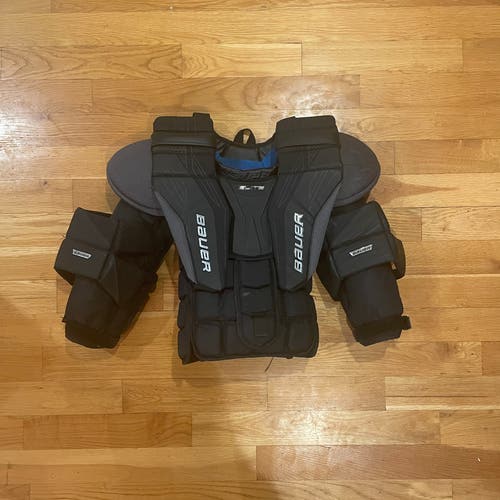 Used Large Bauer  Elite Goalie Chest Protector