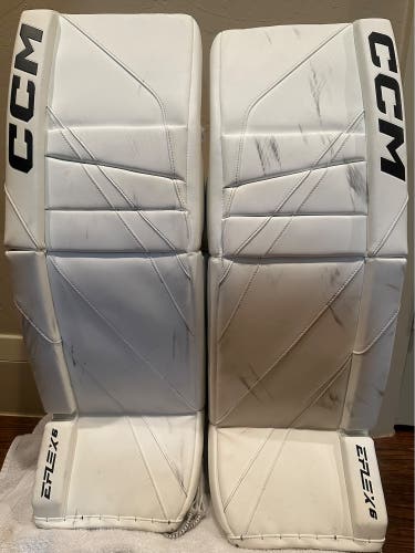 CCM Eflex 6 Goalie Leg Pads 34” + 1 White