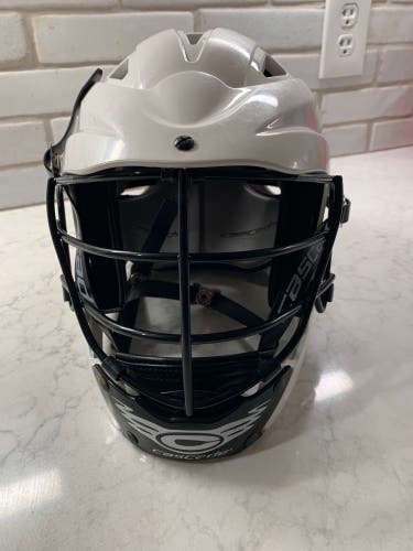 Player's Cascade Cs Helmet