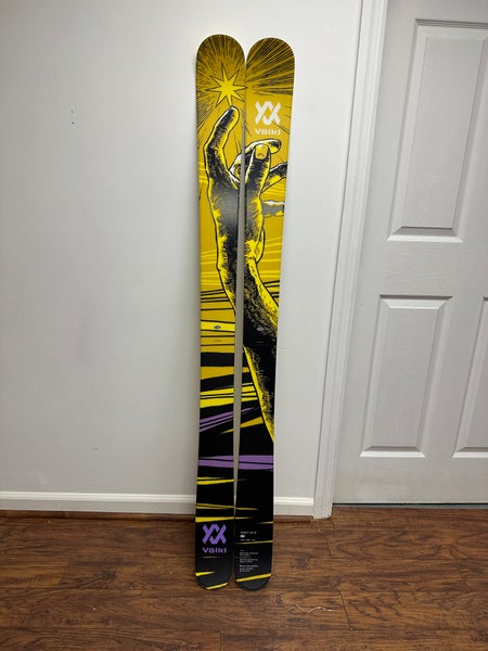 New Kid's 2023 Volkl 153 cm All Mountain NEW VOLKL REVOLT 100 JUNIOR Skis Without Bindings