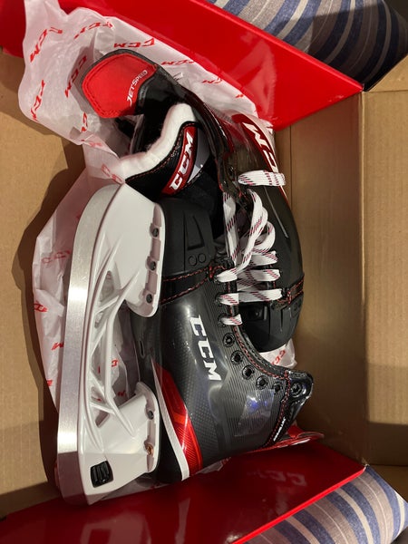 CCM FT485 Jr Ice Hockey Skates Size 3 New!!!