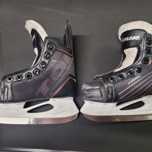 Used Youth Tour TR-750 Hockey Skates 11